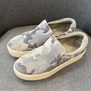 J/Slides Camo Slip on Sneakers - size 7